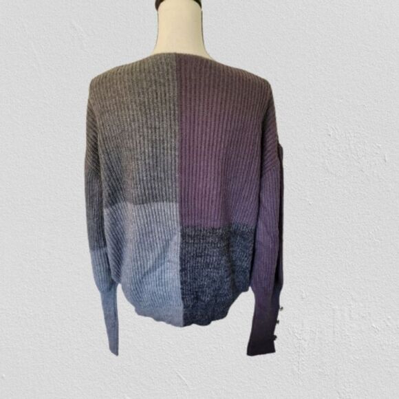 Sheilay long sleeve color block sweater, size S - Picture 3 of 6